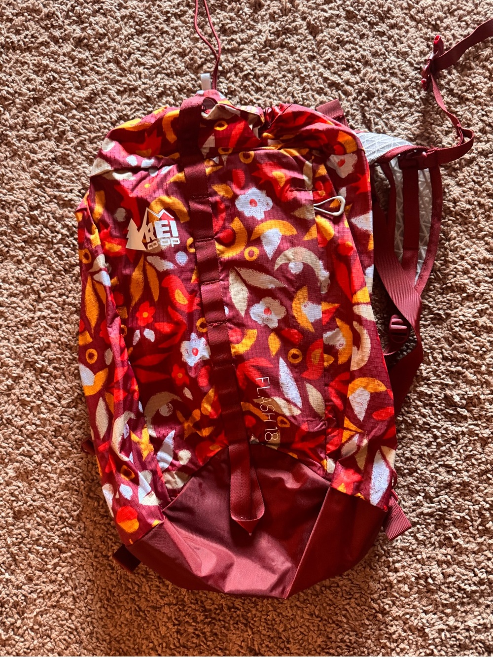 REI Co-op Patterned Red Drawstring Daypack - Picture 2 of 4